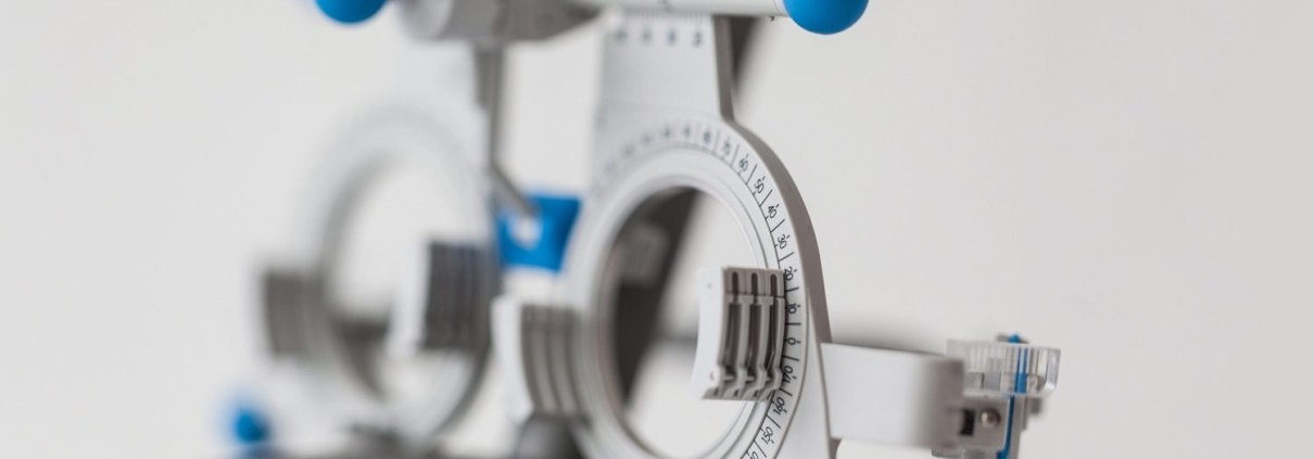 service-werkstatt-brille-augenmessung